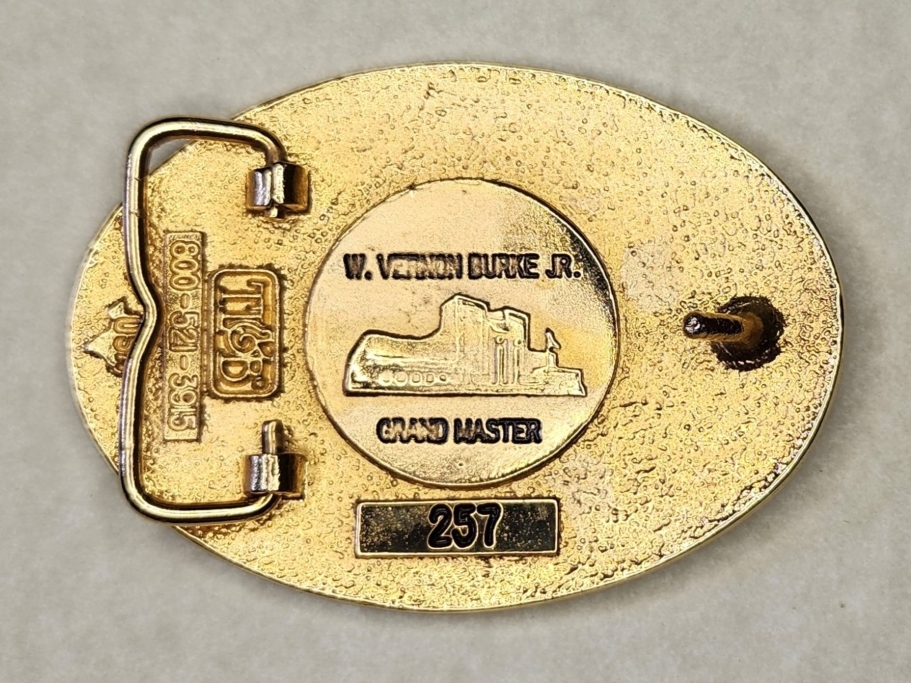 [Buckle Pic Missing] (Click here)
